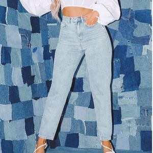 PrettyLittleThing Mom Jean